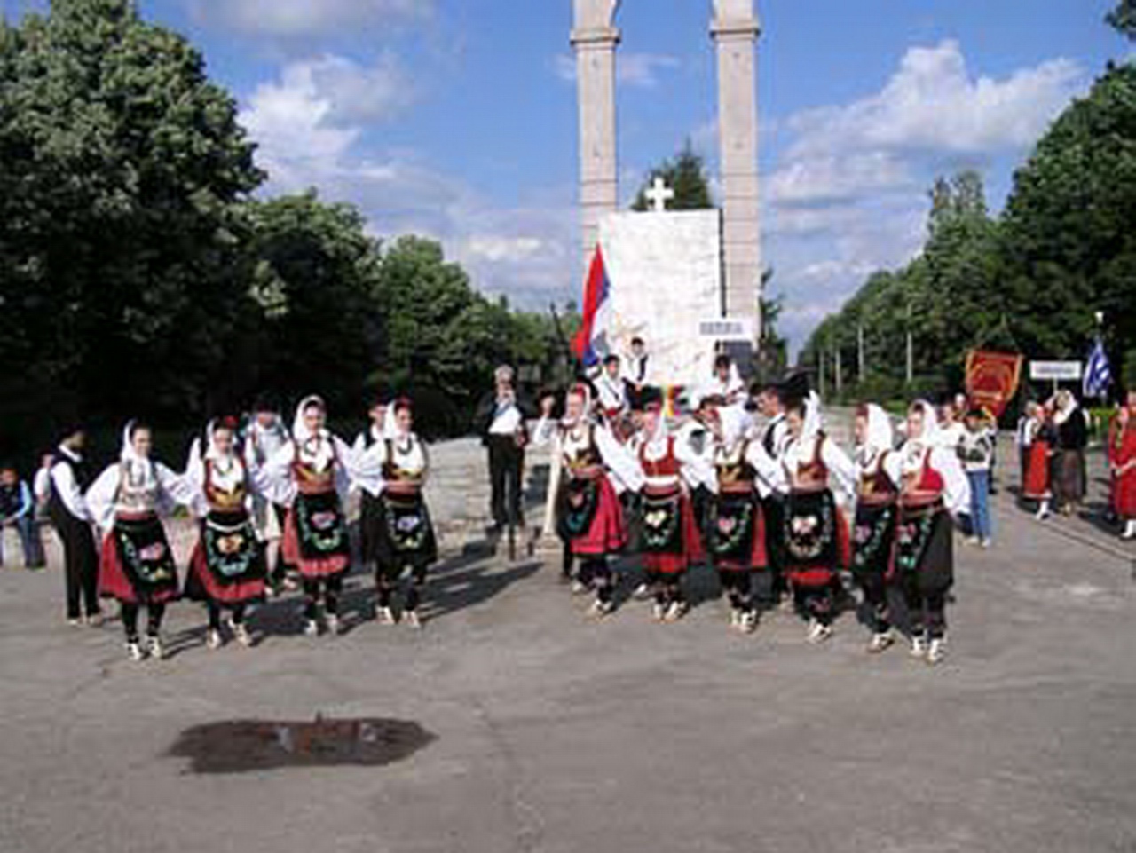 2005 - Ansamblul folcloric \'\'Zapis\'\' - Serbia