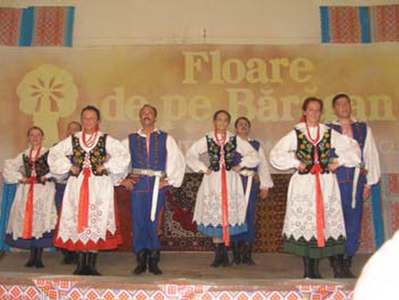 2006 - Ansamblul folcloric \'\'Ziemia Cieszynska\'\' - Polonia