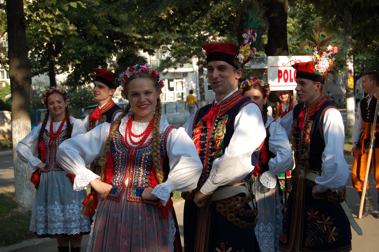 2008 - Ansamblul folcloric \'\'Krakus\'\' - Polonia